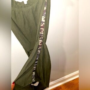 casual romper, green with army on side✨✨Free with purchase! ✨ See description